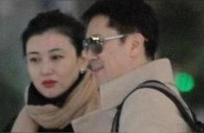 参加爸爸45岁儿子终于被曝光,蔡国庆的老婆是谁