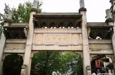 武汉到长沙高铁票价是多少呢,长沙至武汉高铁时刻表