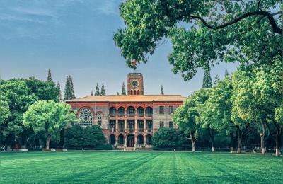 北京大学和清华大学进入全球前30名,泰晤士报大学排名