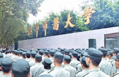 军医大学排名,上海第二军医大学和郑州大学的医学系哪个更好些