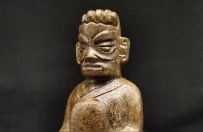 盘玩古玉的最快方法是什么,先把出土玉放于面粉中