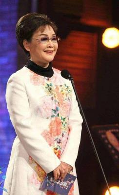 李谷一的年龄,为什么李谷一还在当红