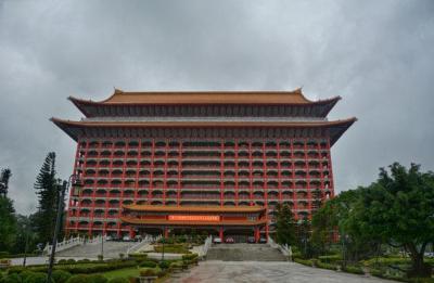去台湾旅游,国内适合七八十岁老人游玩的地方有哪些
