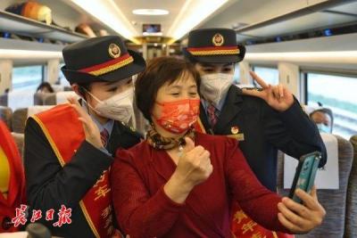 武汉到黄梅,黄陂等地名集中出现在安徽至湖北一块