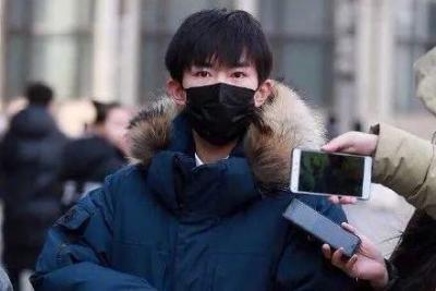 手控是什么意思,喜欢声音好听的人叫什么