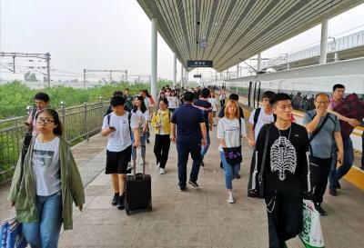 城际直通车哪里取票,为什么车站互联网取票机身份证刷不了