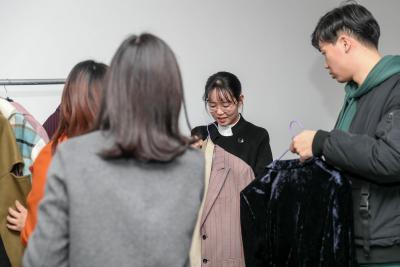 闲鱼卖家衣服质量差怎么办,请问闲鱼上买了东西