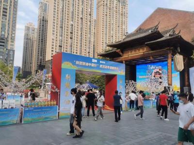 武汉楚河汉街有什么新店,武汉哪里的衣服质量好价格亲民