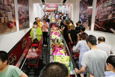 利群时代泗洪店何时开业,医院的药剂师一般工资多少呢