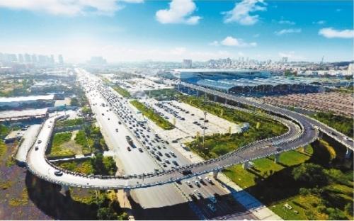 大连北站地铁在南广场还是北广场,大连北站南广场和北广场区别