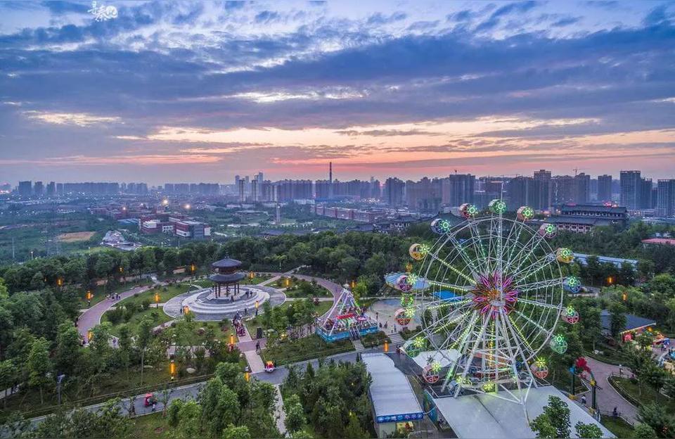 云南去西安的机票多钱,咸阳机场比昆明大不